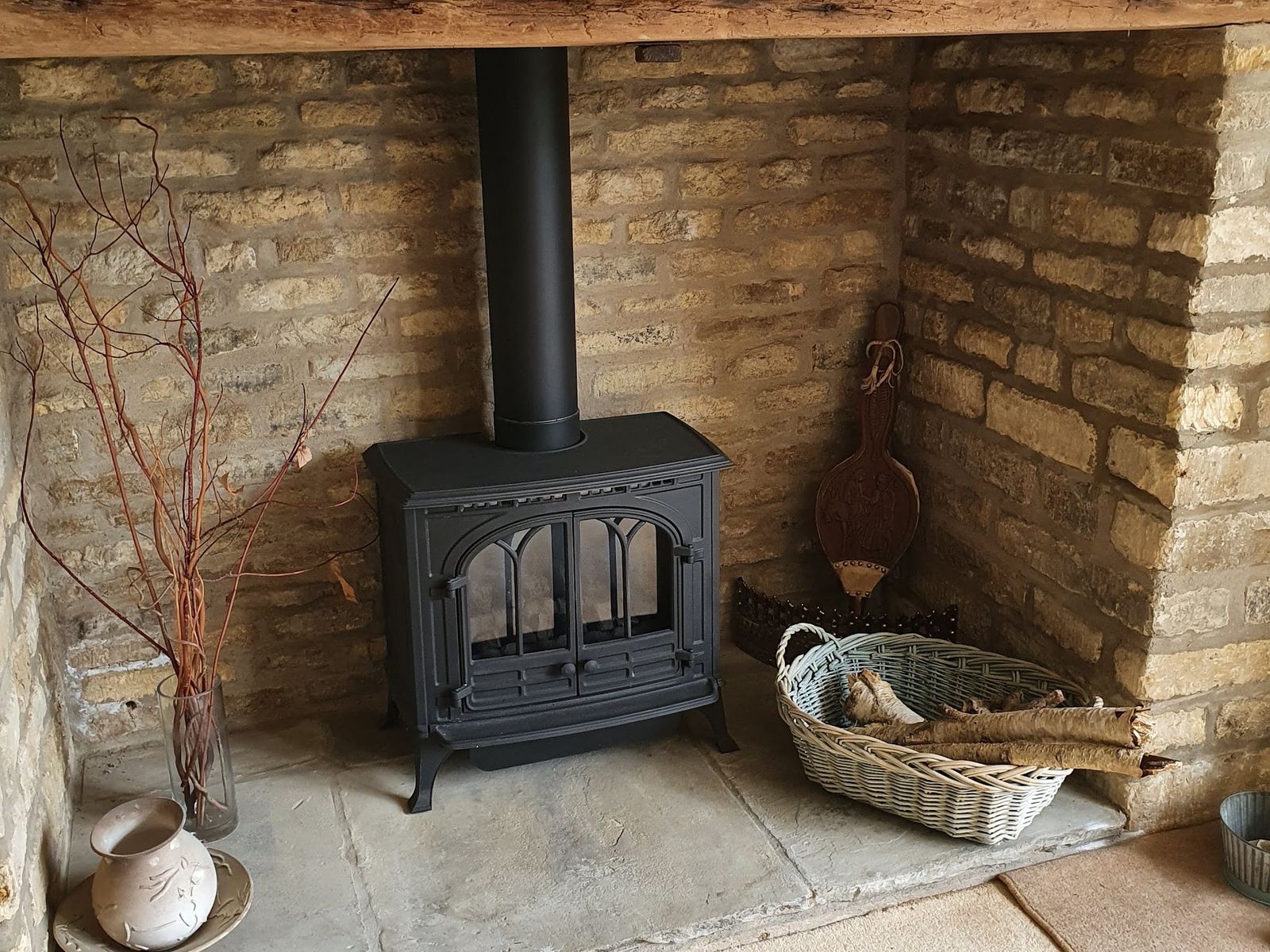A gas stove with new seals on the glass panel front